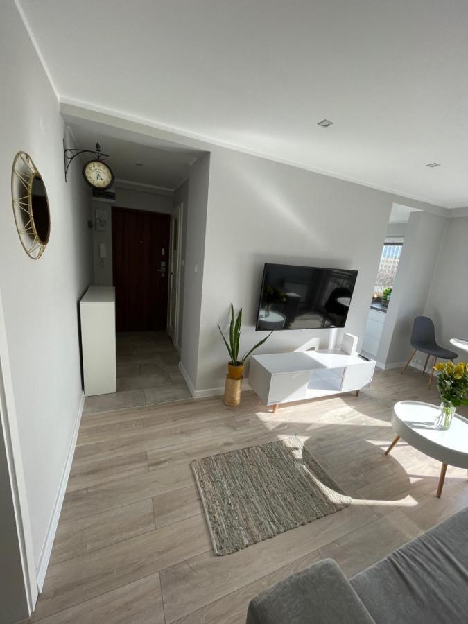 Luxury White Apartment By Marta Radom Ngoại thất bức ảnh